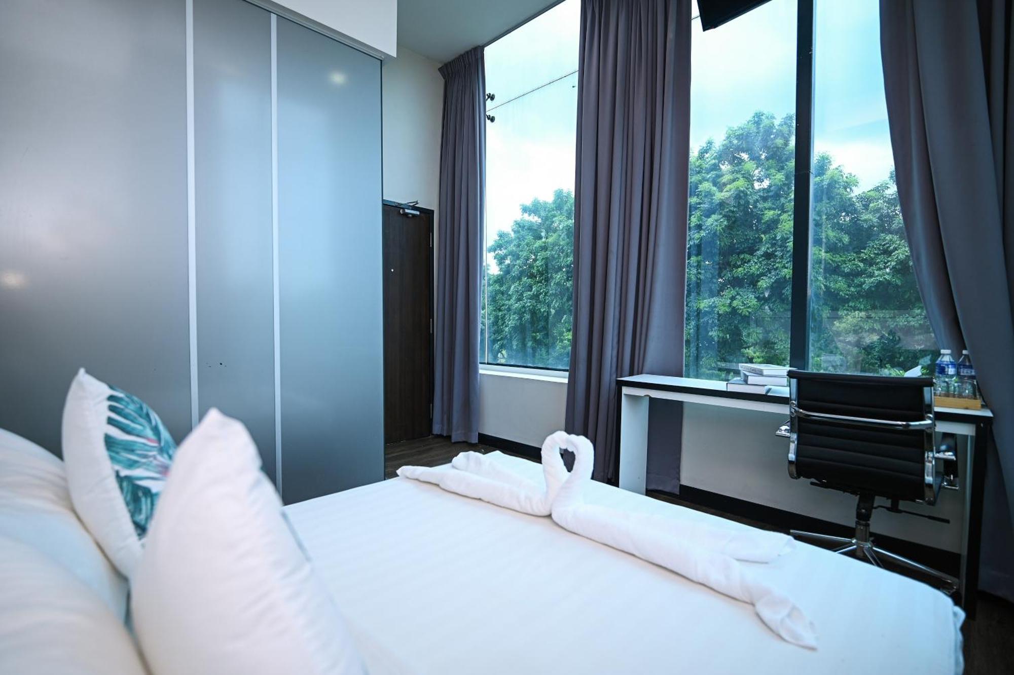 Swing & Pillows - Kota Kemuning Selangor ชาห์อาลัม ภายนอก รูปภาพ